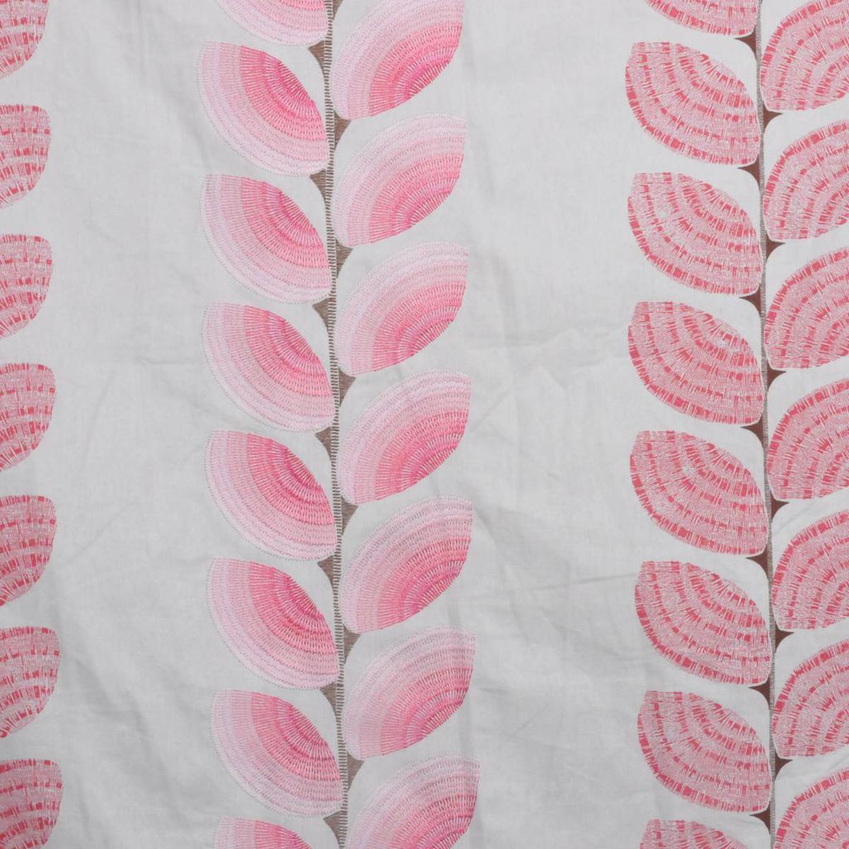 A0488 STRAWBERRY RM Coco Fabric