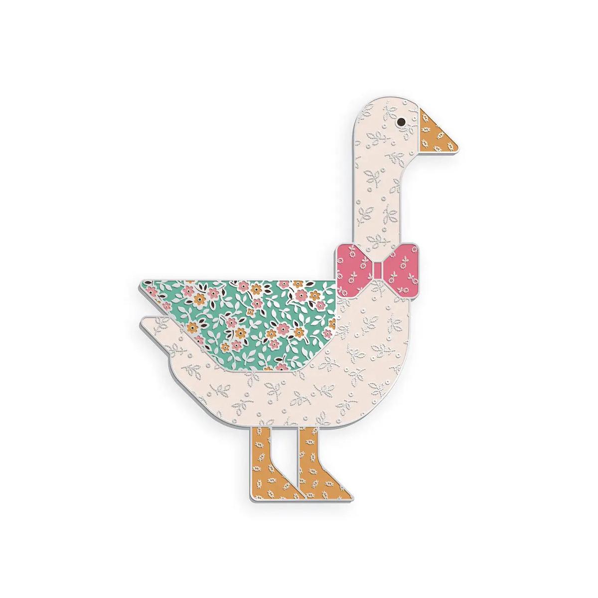Lori Holt Gentler Times Needle Minder