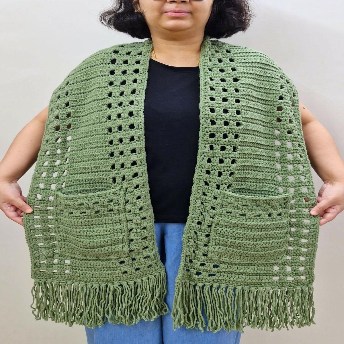 Whispering Pines Pocket Scarf (Crochet)