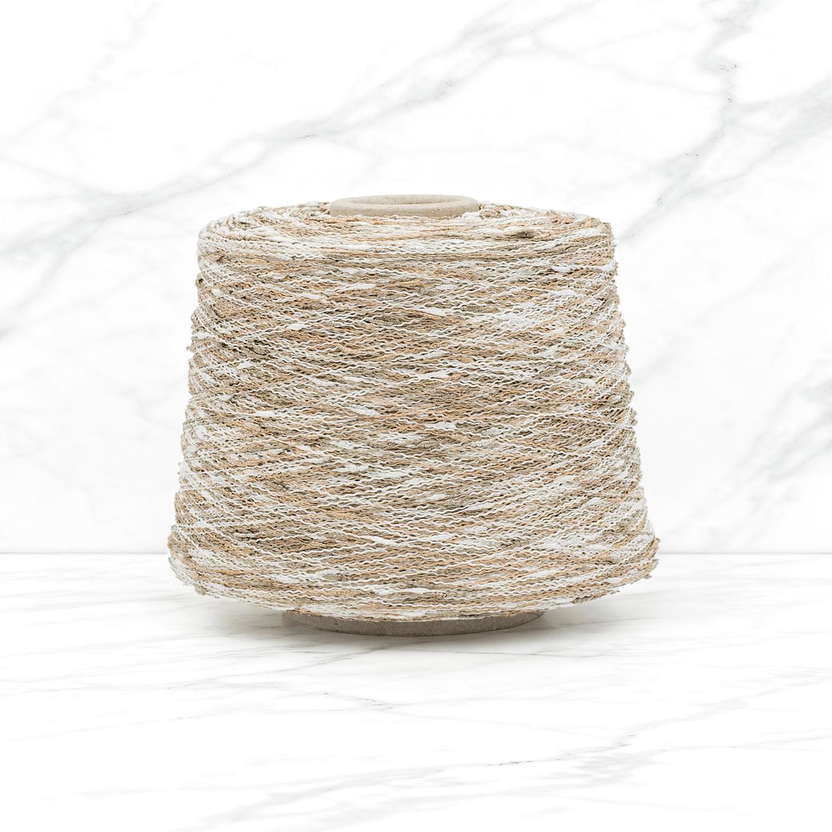 Saphira Yarn