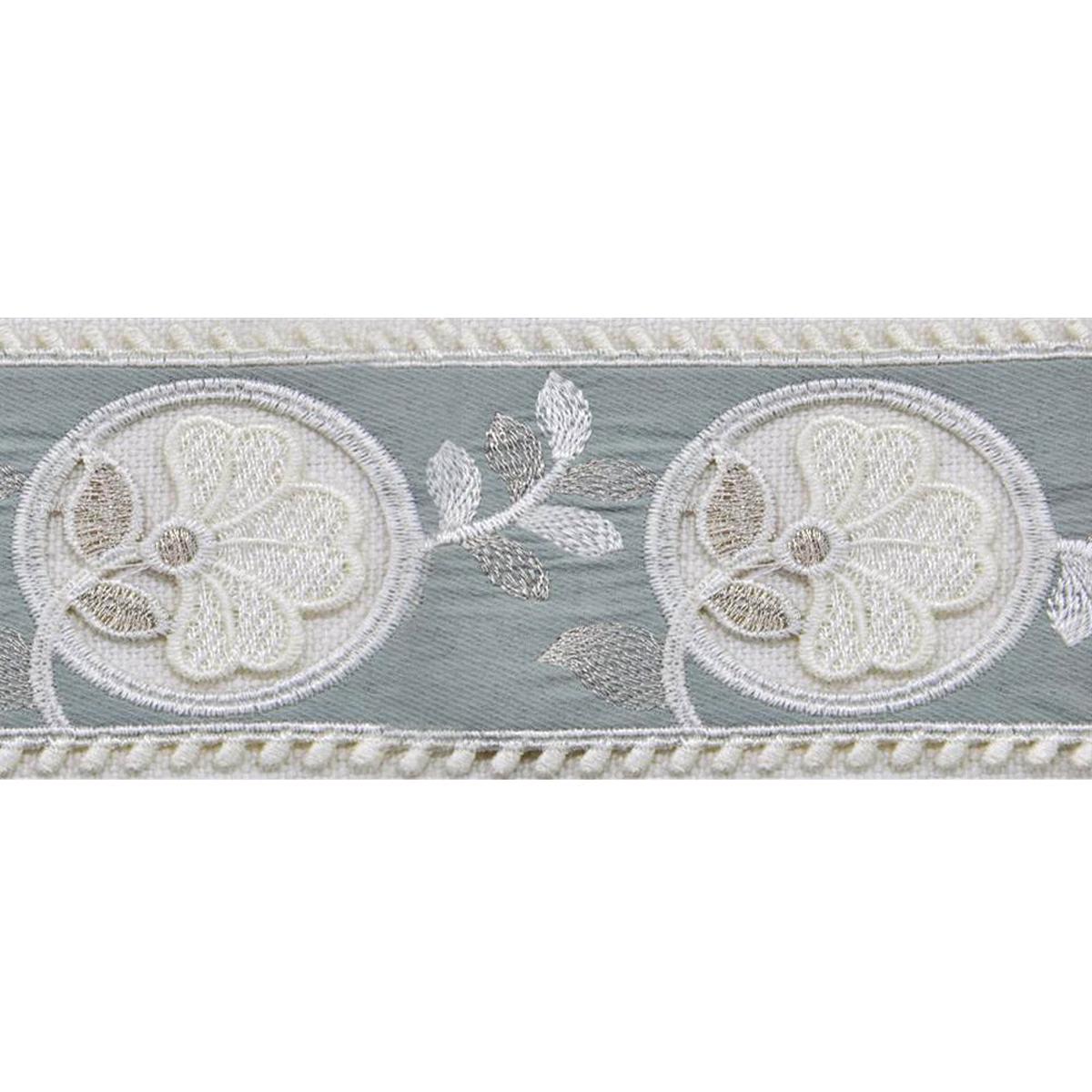 2 1/2-inch Decorative Embroidered Woven Trim Tape 5 Yard Roll | Style BR-7563