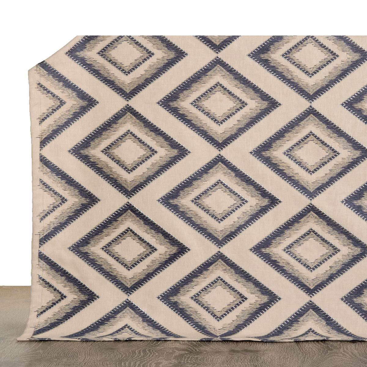 \Nicole Smile\ Fabric by the Metre (Oyster Beige/ Navy Blue)