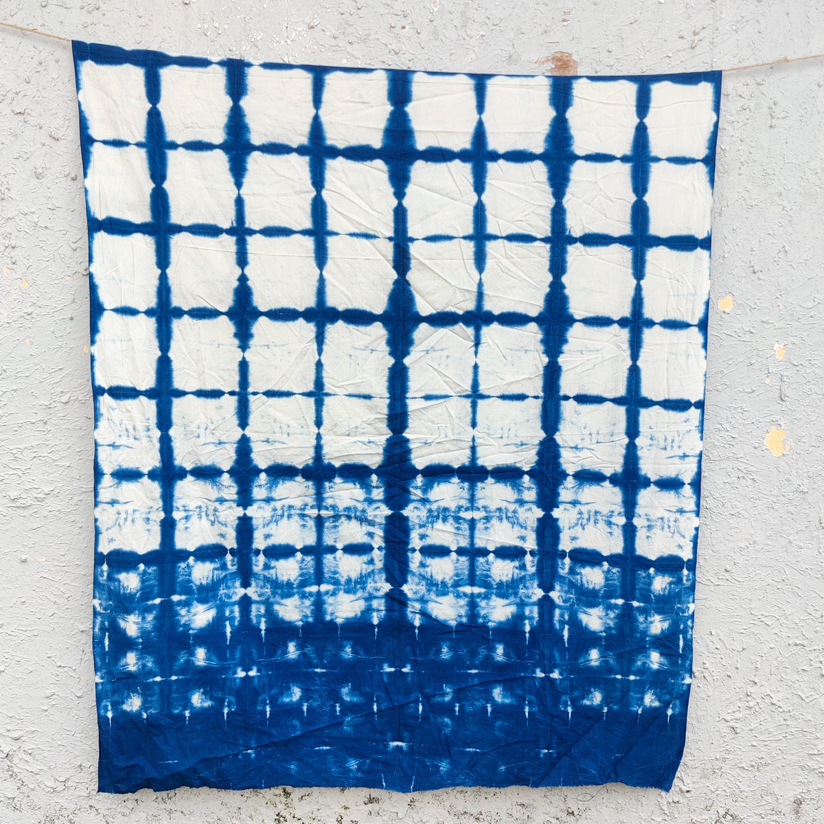 ( 2.5 Meter Fabric ) Pure Cotton White With Ink Blue Tie And Dyed Fabric
